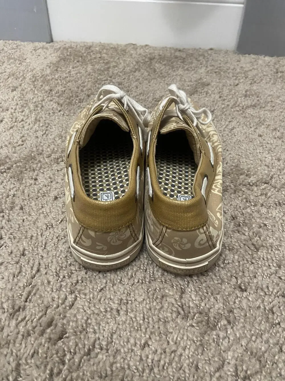 Sperry Top-Sider Boat Shoes Womens Size 9 Beige Floral Print Canvas Nautical